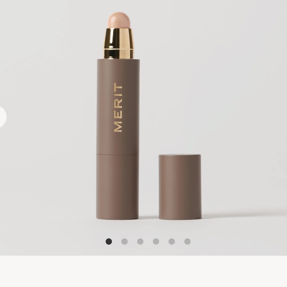 The Minimalist by Merit Beauty in Linen🏷️